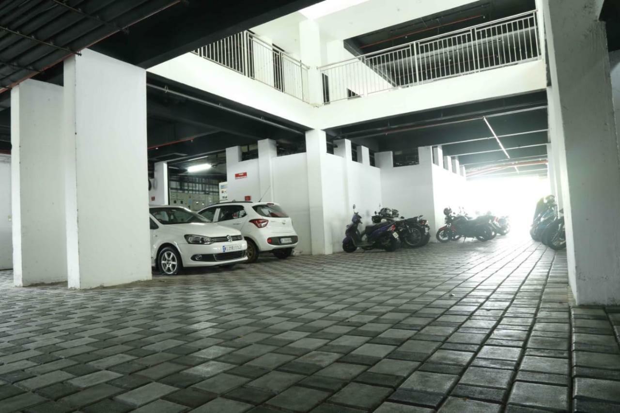 Traven Homes Infopark Kakkanad Corporate Suit Rooms Kochi Luaran gambar