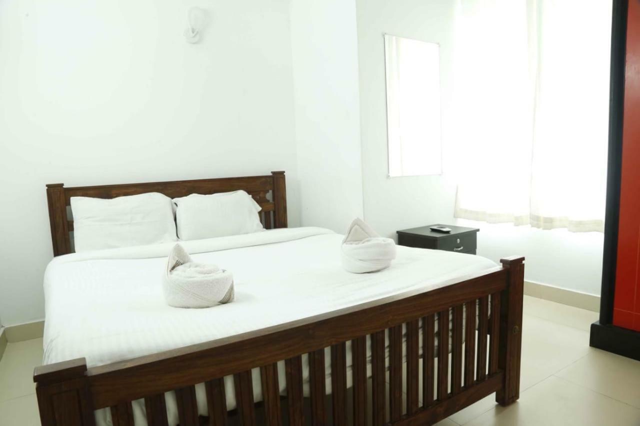 Traven Homes Infopark Kakkanad Corporate Suit Rooms Kochi Luaran gambar