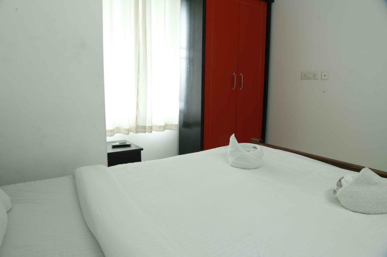 Traven Homes Infopark Kakkanad Corporate Suit Rooms Kochi Luaran gambar